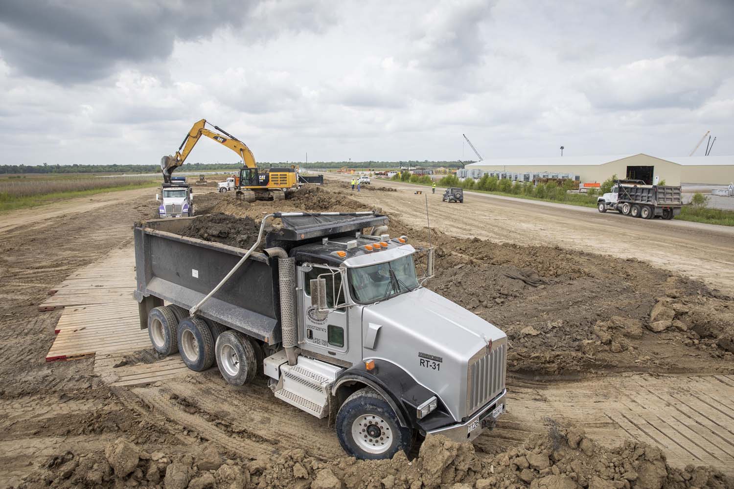 Barriere_Construction_Dirt_Loading
